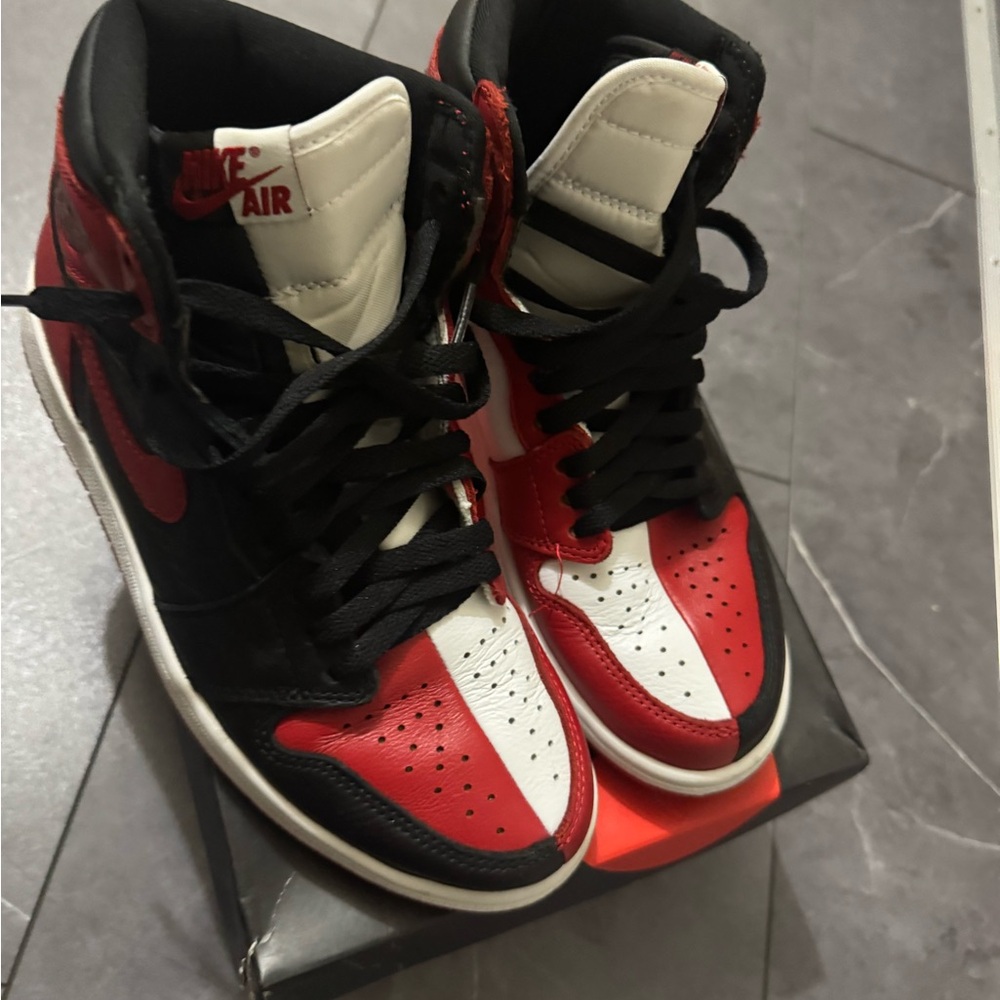 Jordan Retro 1 Home To Homage - Picture 2 of 5